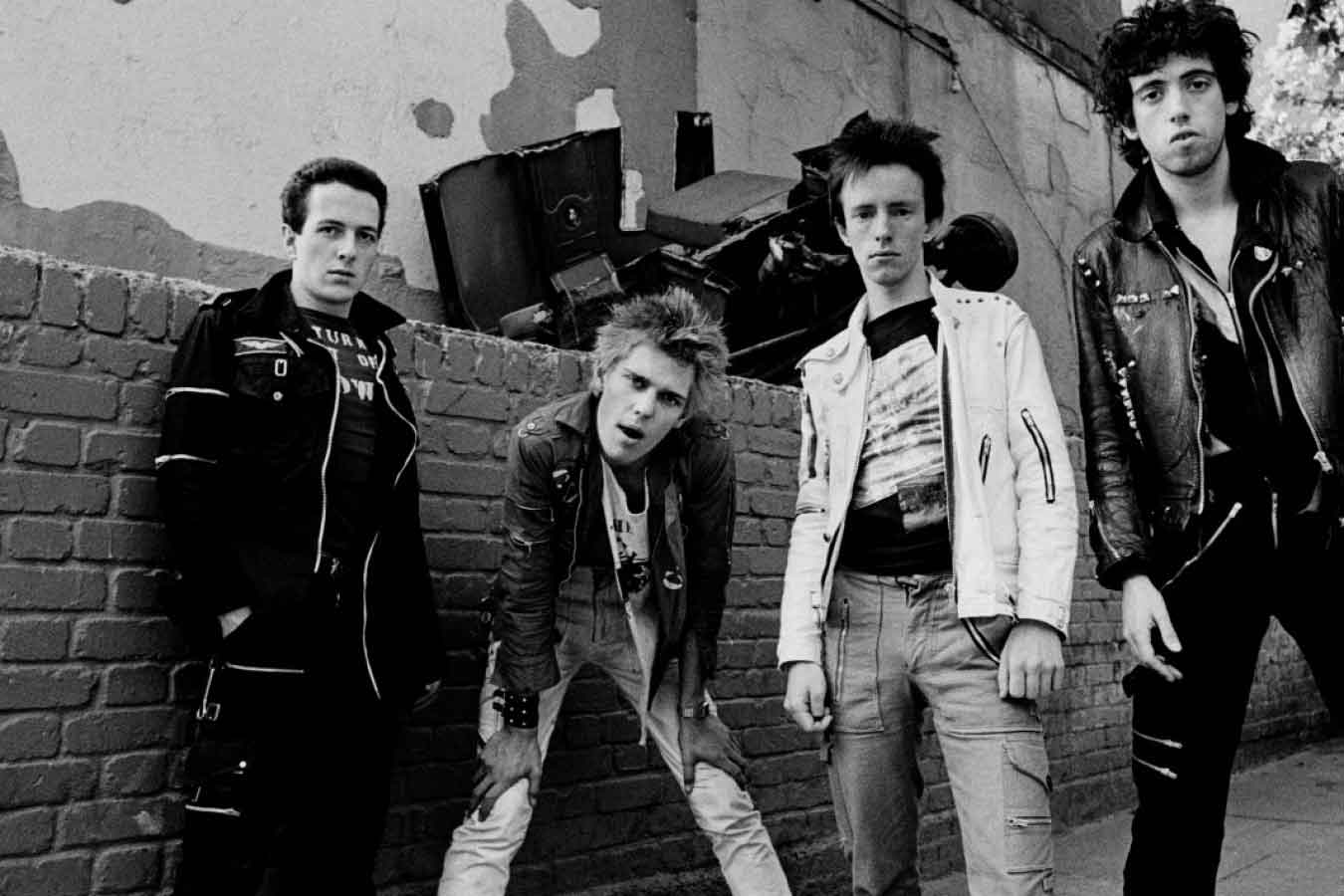 8 aprile nel rock: The Clash, Steve Howe, Izzy Stradlin, Ezra Koenig, Guns N' Roses, The Rolling Stones, Kurt Cobain